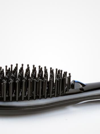 CEPILLO PLANCHA STRIKING IONIC PRO
